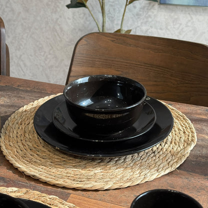 Luxury Black Ceramic Dinnerware Set - 16 PCS