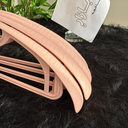 Plastic Clothes Hangers – 3-Piece Set