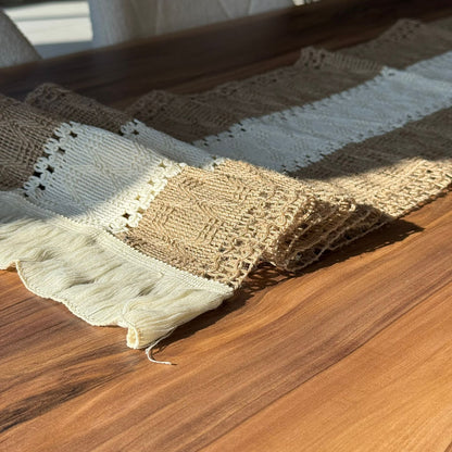 ٣٠ × ١٨٠سم ڕایەخی سەر مێزی دیکۆراتی شاهانە