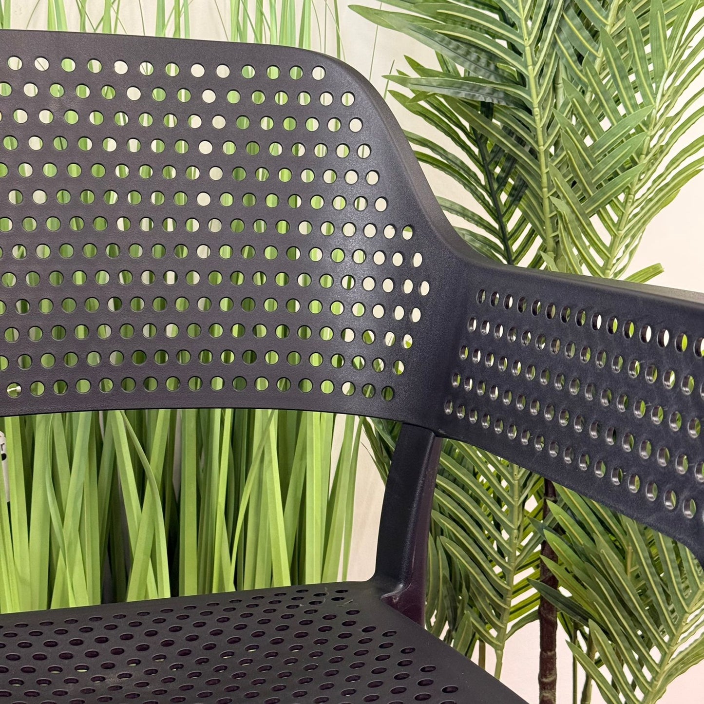 Vista Luxe Plastic Outdoor Chair