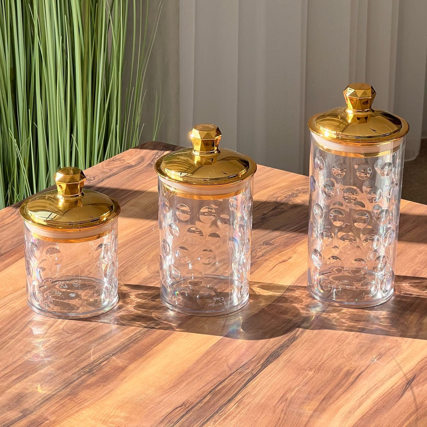 Set Of 3 Storage Jars With Golden Lid