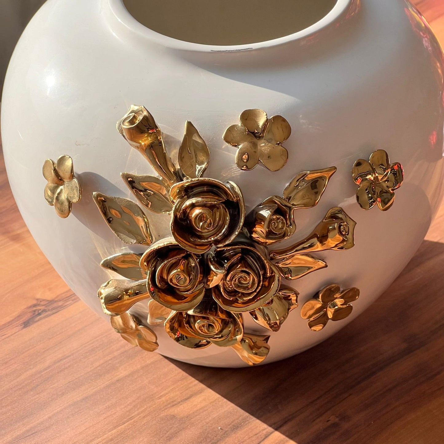 Decorative Golden Flower Vase