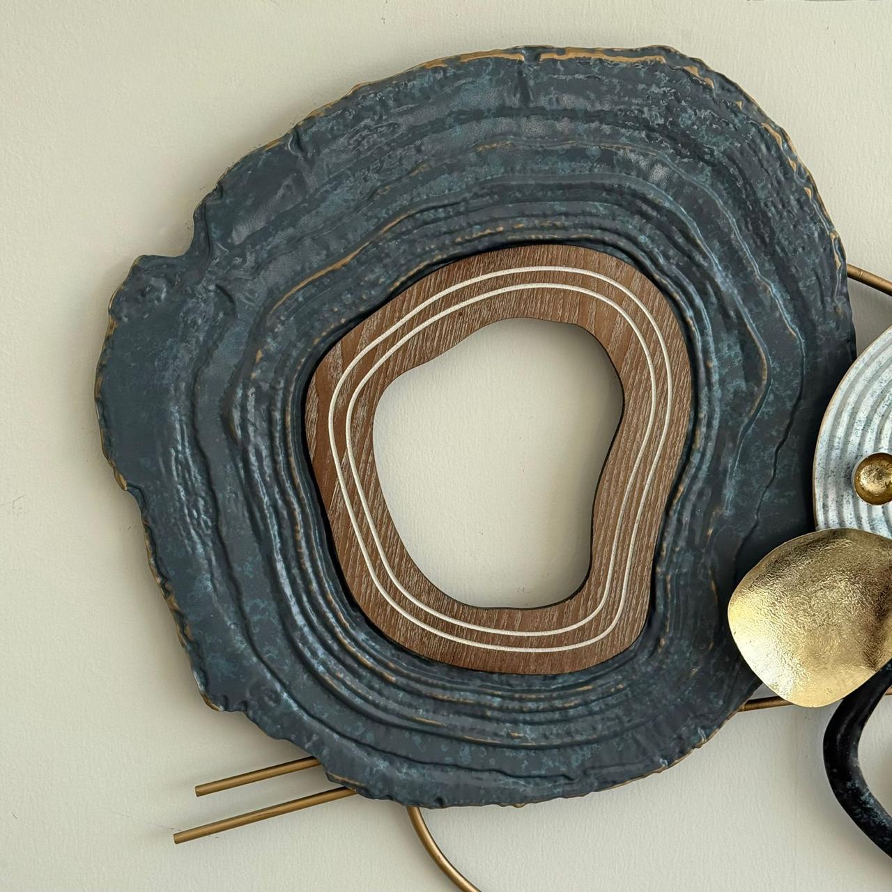 Modern Metal Wall Decoration