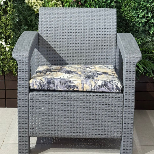 Modern Garden Seating Set - Grey & Decorative Cushion