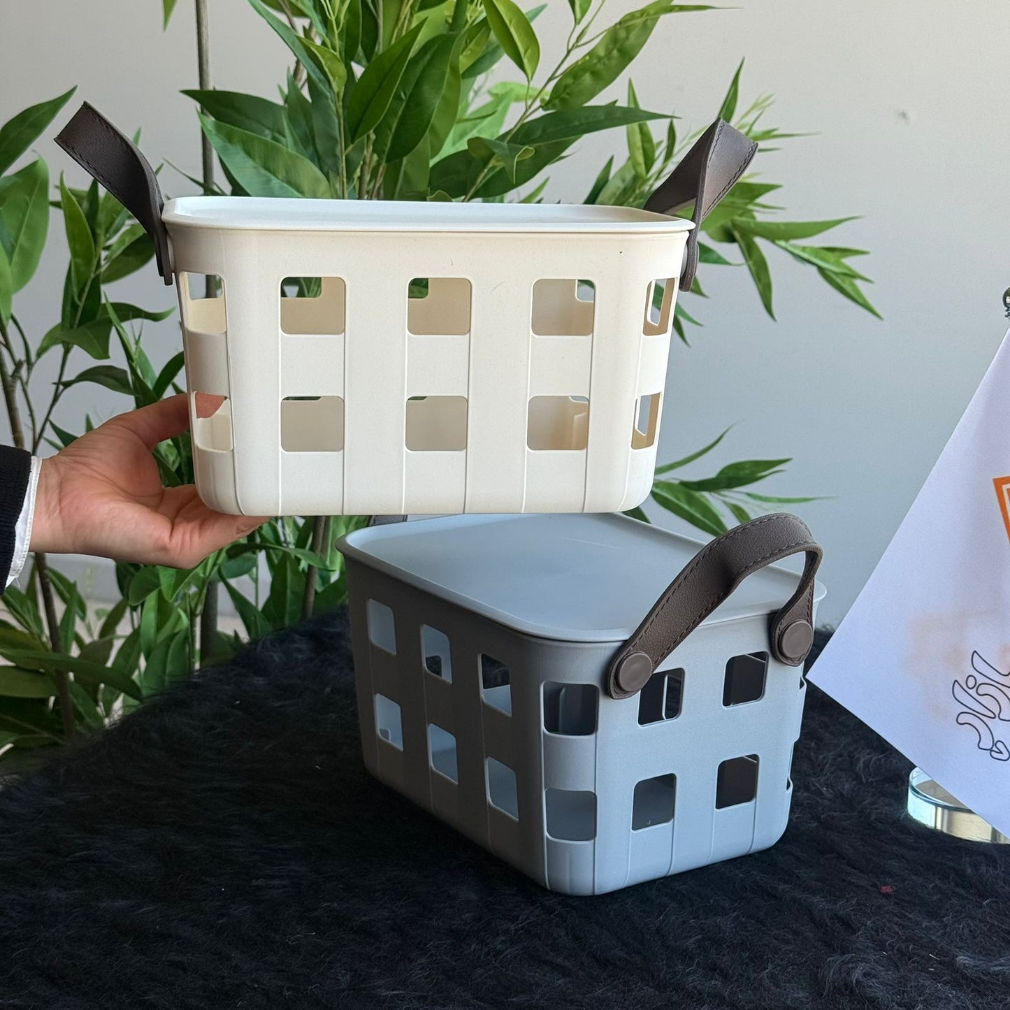 Stackable & Ventilated Design Plastic Storage Baskets With Handles