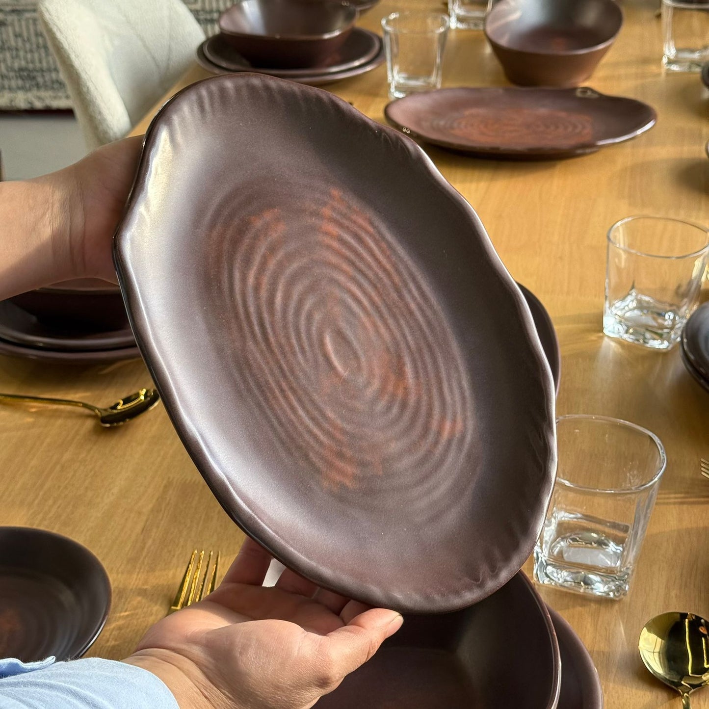 Modern Elegant Melamine Dinnerware Plate Set