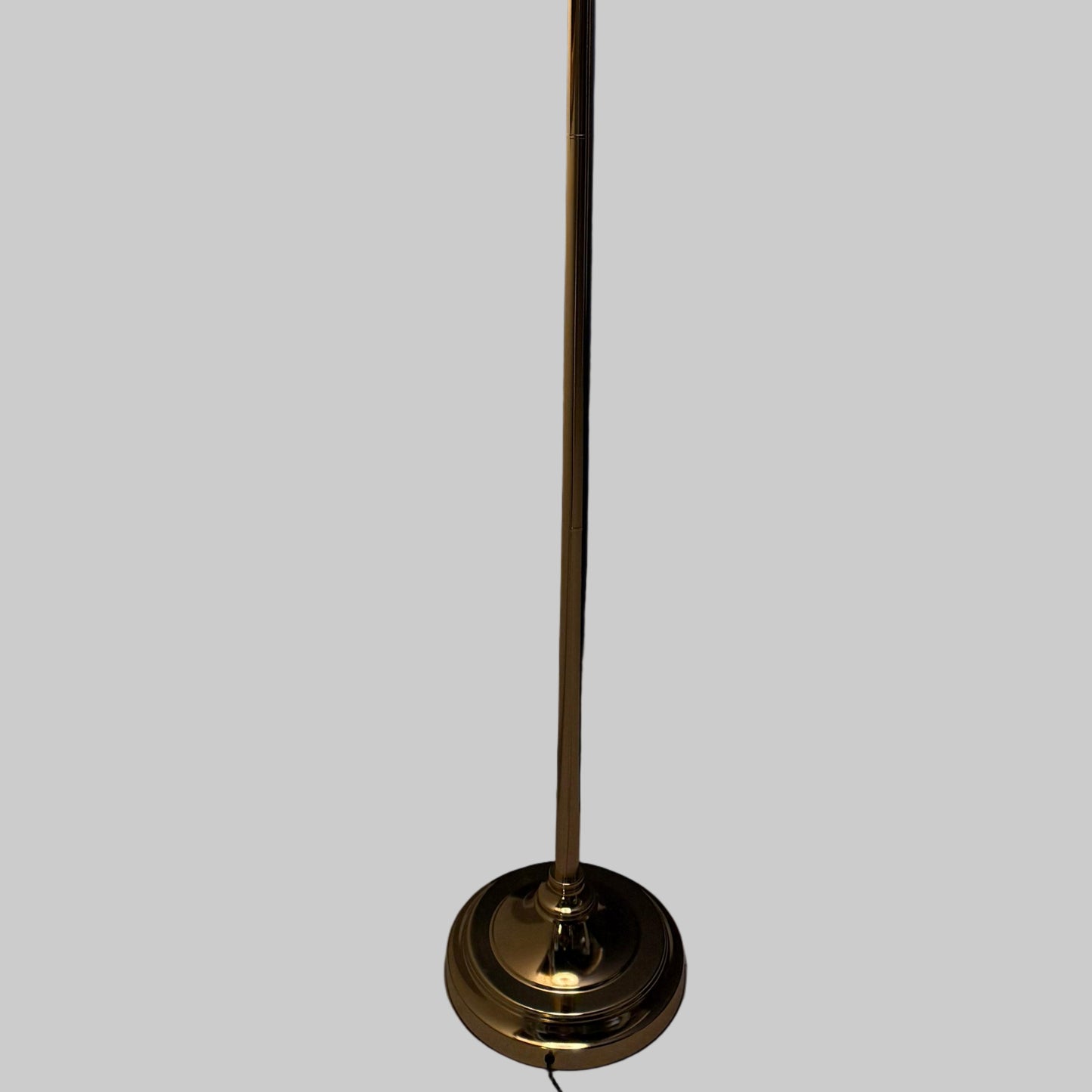 Elegant Gold Floor Lamp with Pleated Fabric Shade