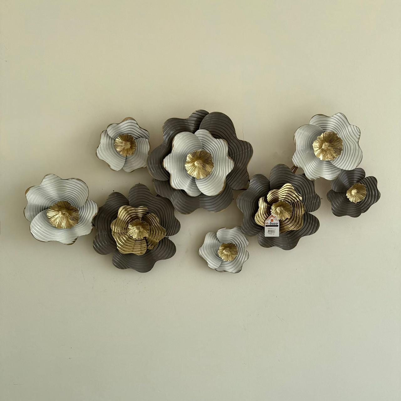 Floral Three-Dimensional Metal Wall Decoration