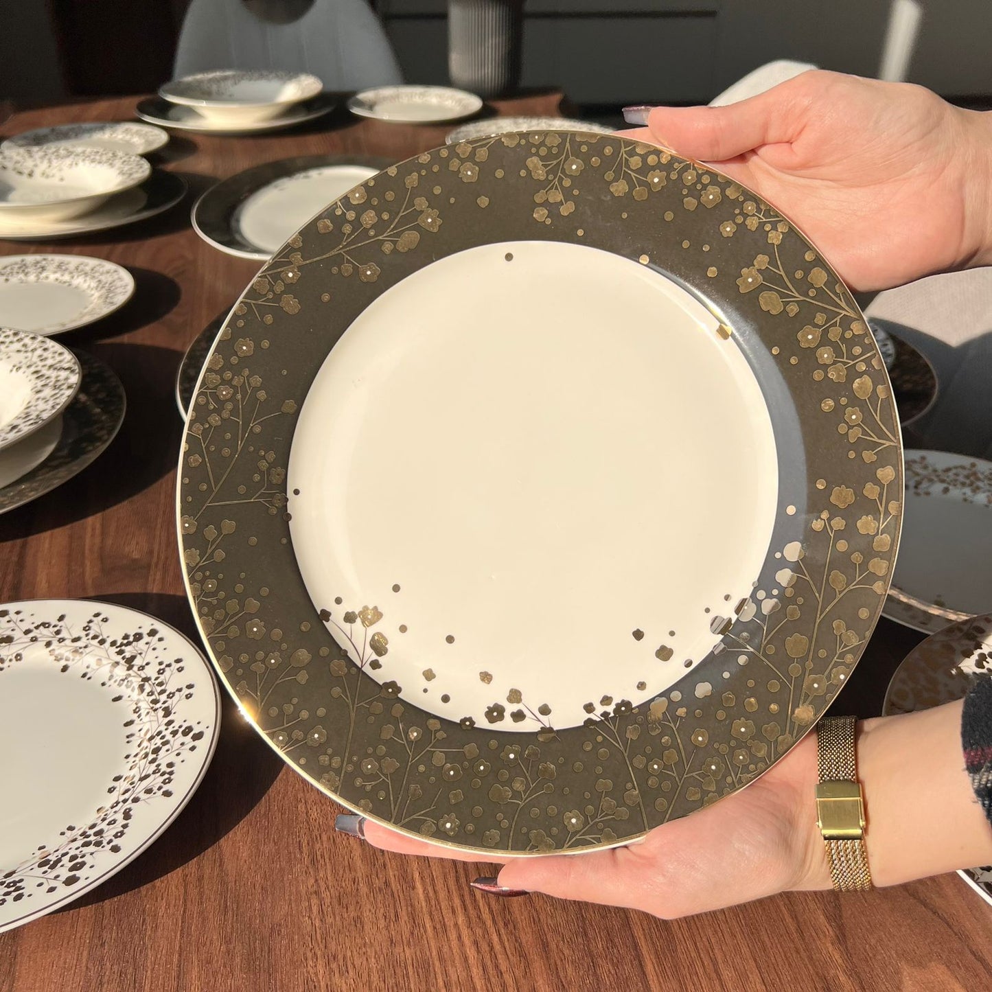 20PCS Golden Floral Dining Tableware Set