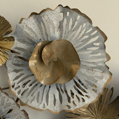 Metal Floral Wall Decoration