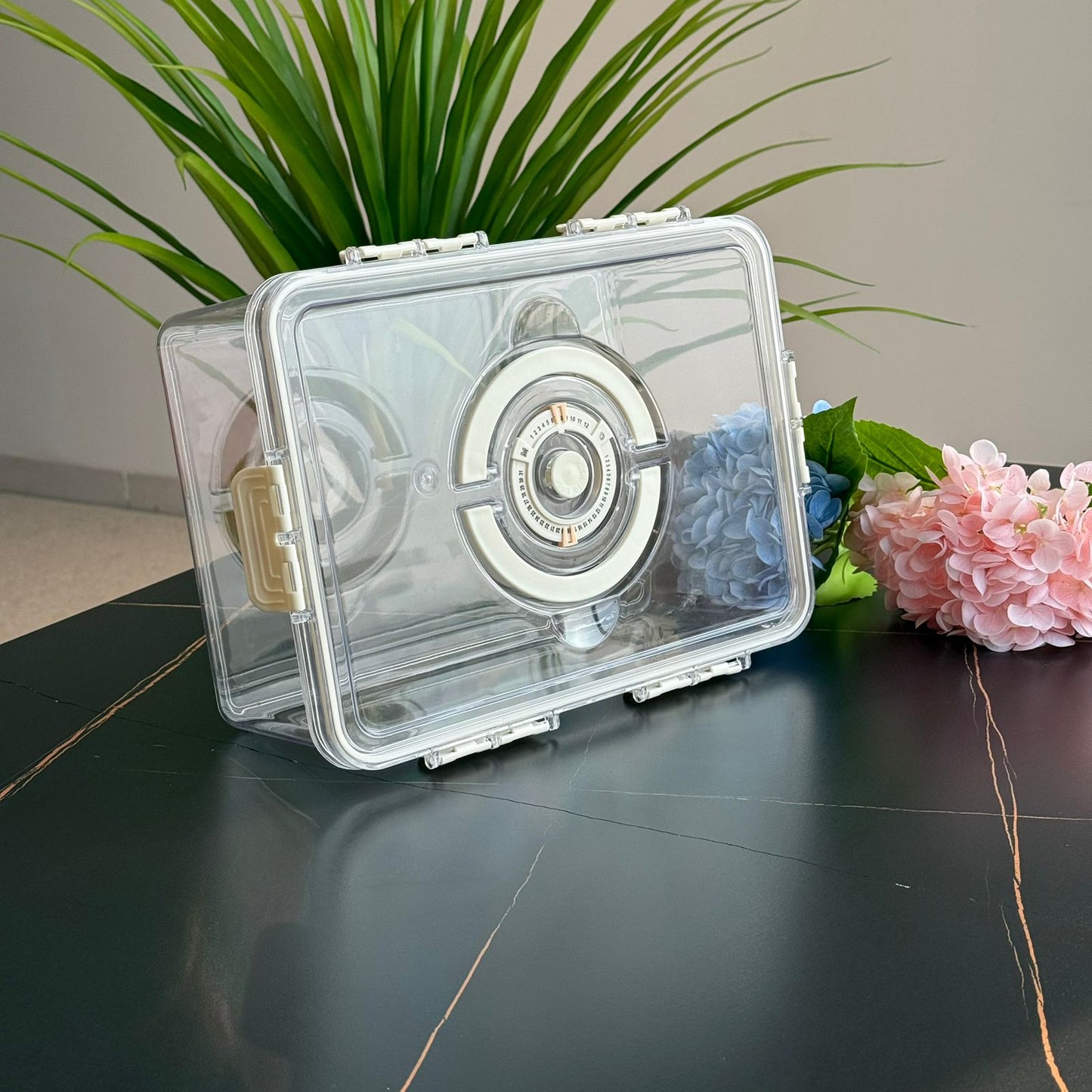 مجموعة حاويات تخزين طعام محكمة الغلق مكونة من 4 قطع - مع قرص لعرض التاريخ