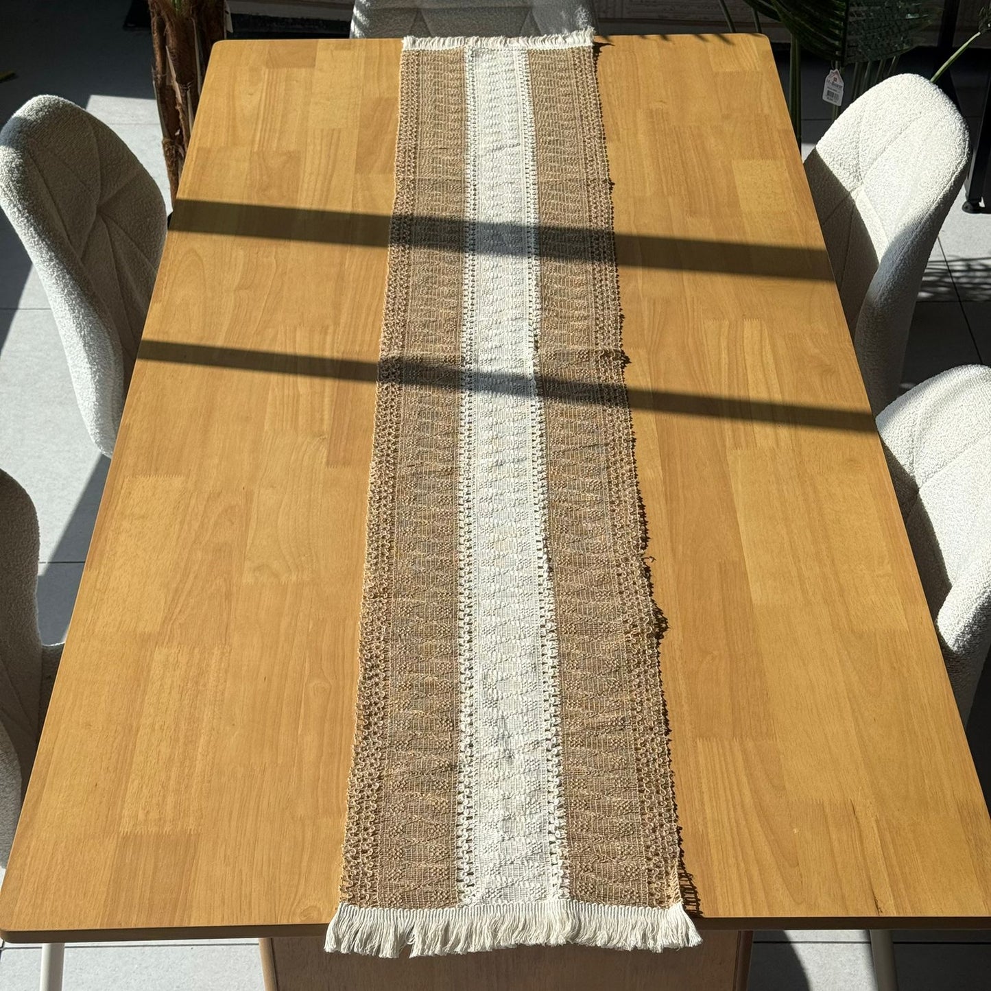 ٣٠ × ١٨٠سم ڕایەخی سەر مێزی دیکۆراتی شاهانە