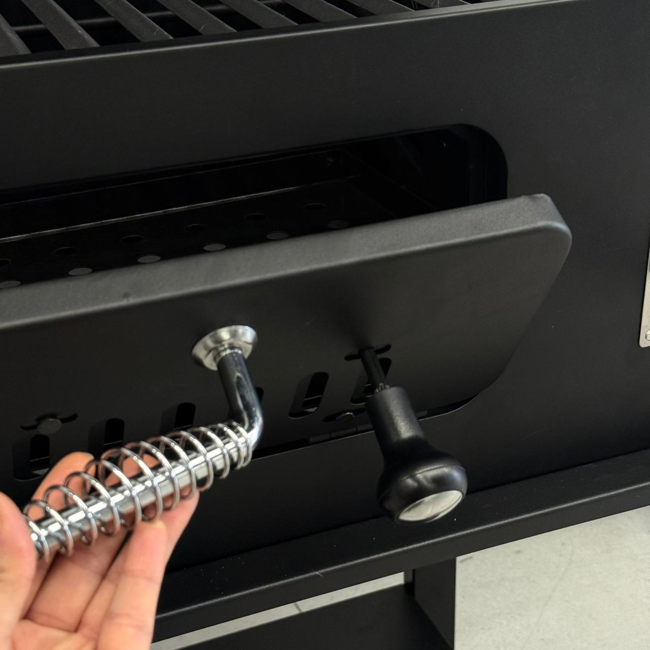 مەقەڵەی گەورەو کارا بە ڕەفەی لایەنی و هەڵگرتنەوە