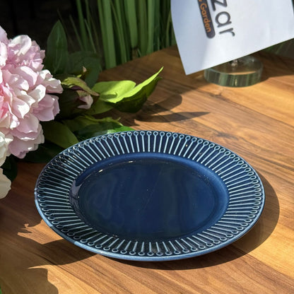 24-Peices Modern Stoneware Dining Set Textured Rim Design