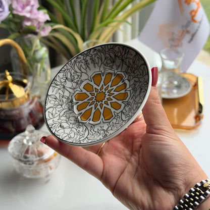 Double-Wall Tea Glass & Decorative Saucer Set