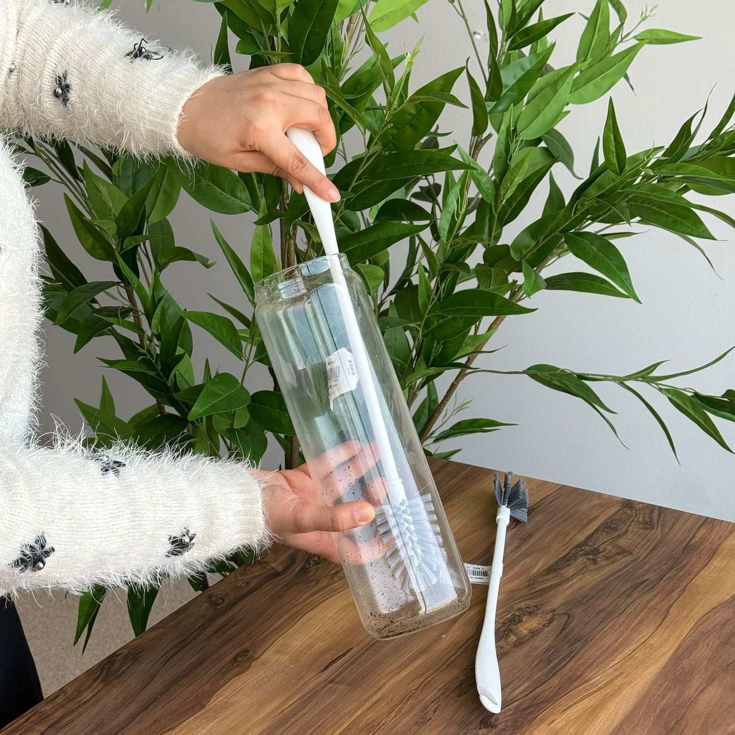 Deep Cleaning Brush with Handle