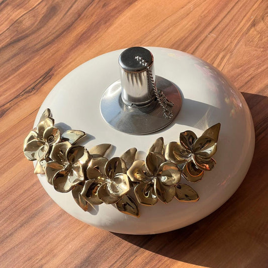 Vintage Golden Floral Oil Lamp