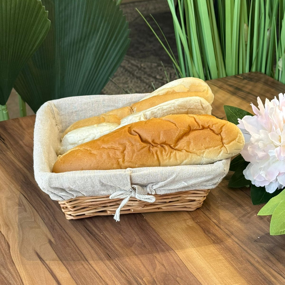 Wicker Willow Storage Basket With Cloth Lining