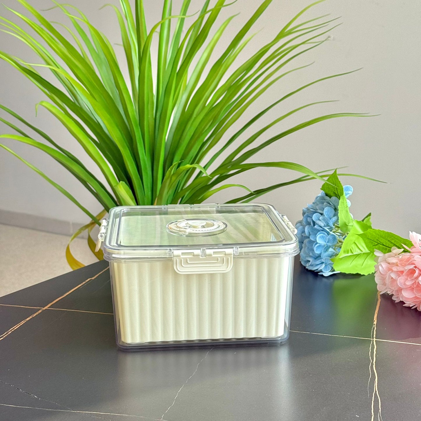 حاوية تخزين طعام محكمة الغلق ومتعددة الأغراض مع قرص لعرض التاريخ - مجموعة مكونة من 4 قطع