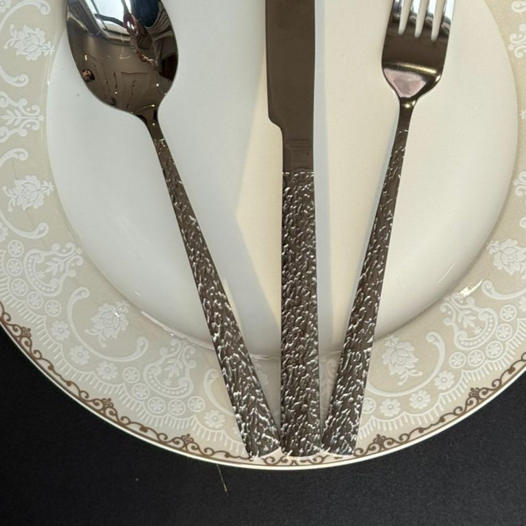 Silver Luxe Cutlery Collection