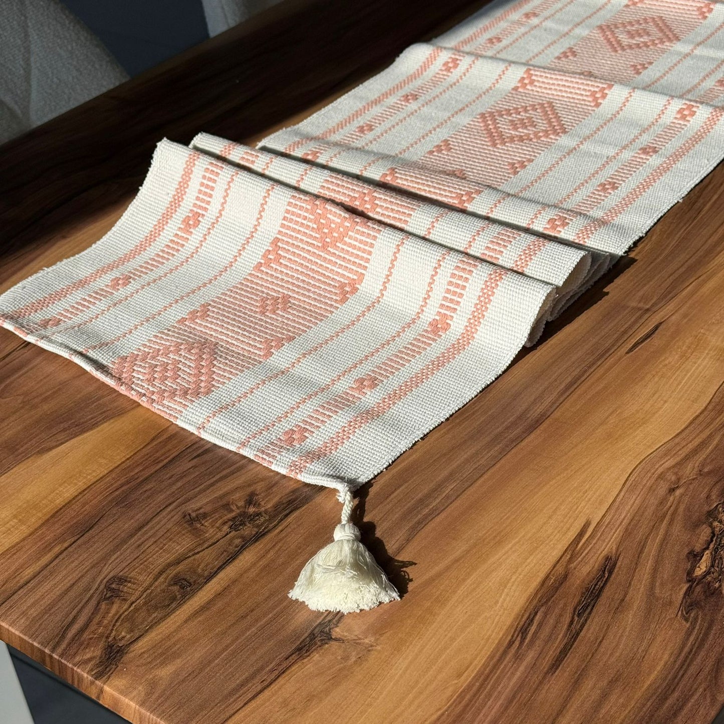 ٣٥ × ٢٢٠سم ڕایەخی سەر مێزی دیکۆراتی شاهانە