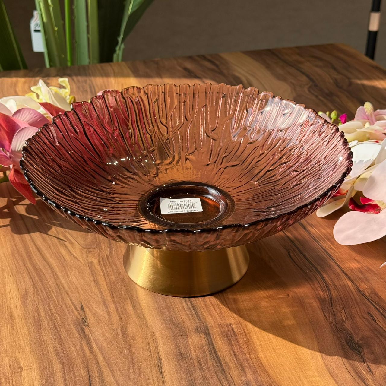 قاعدة تقديم زجاجية متموجة