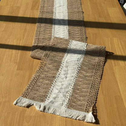 ٣٠ × ١٨٠سم ڕایەخی سەر مێزی دیکۆراتی شاهانە