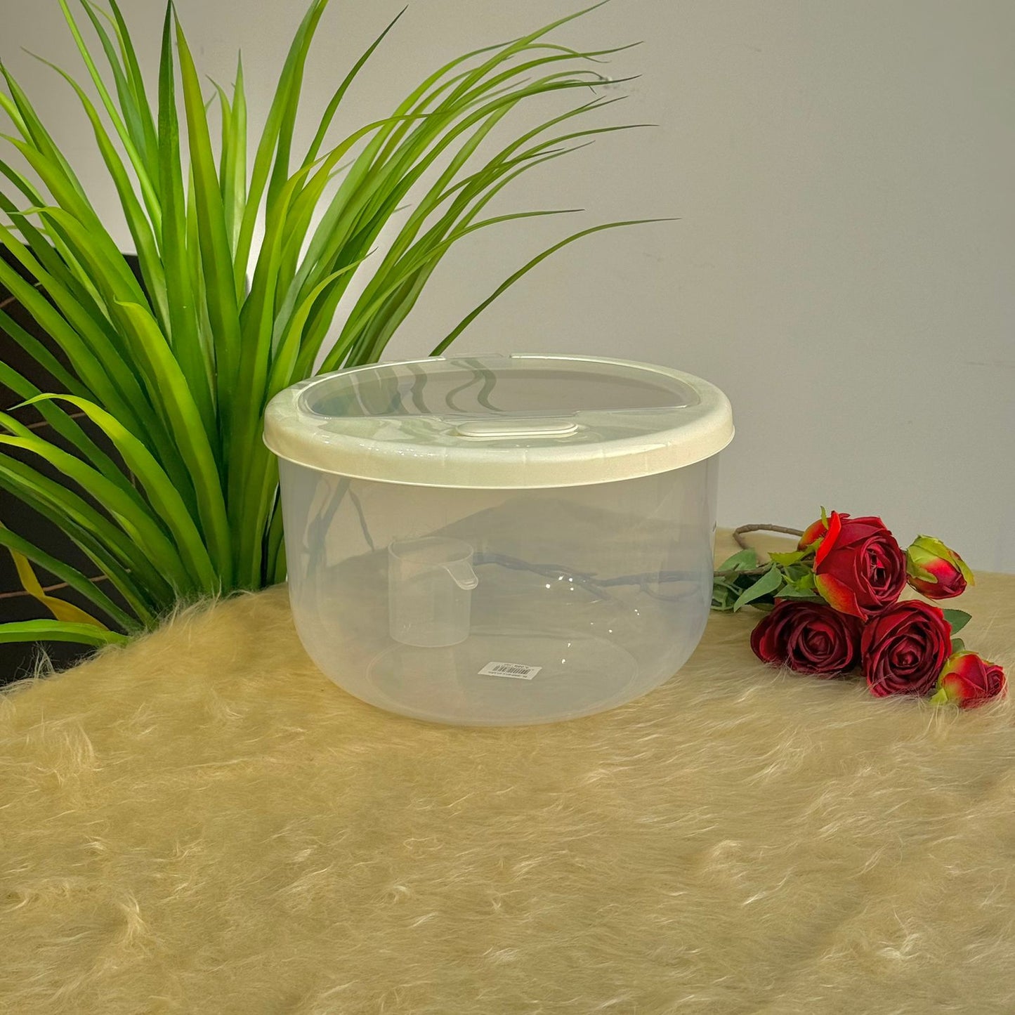 Round Plastic Food Container with Vent Lid