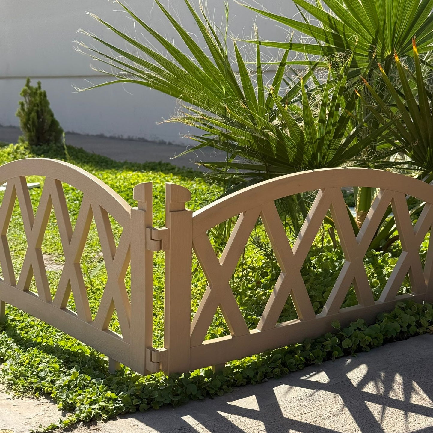 Decorative Lattice Garden Fence Panel