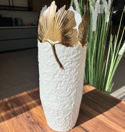 2 Sized Elegant Ginkgo Vases