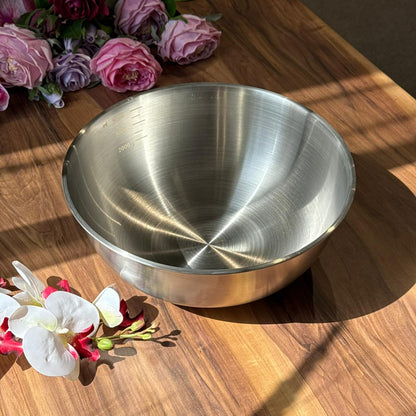 أوعية خلط وتقديم فاخرة متعددة الاستخدامات من الفولاذ المقاوم للصدأ باللون الفضي