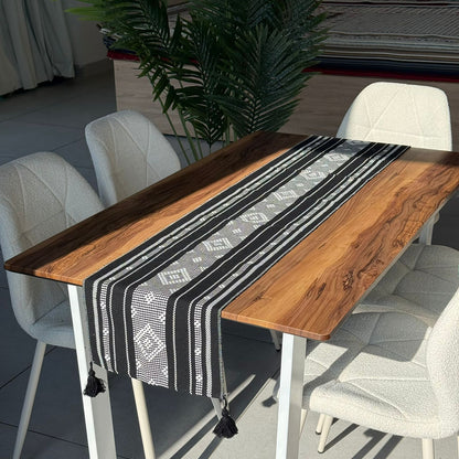 ٣٥ × ٢٢٠سم ڕایەخی سەر مێزی دیکۆراتی شاهانە