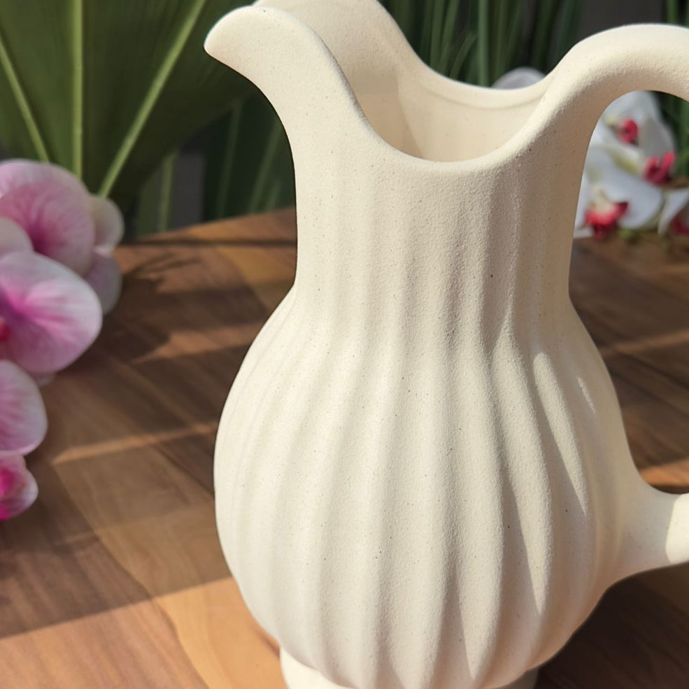 Ripple Curve Pitcher Vase