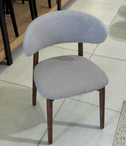 Sila Indoor Chair With Wooden Legs