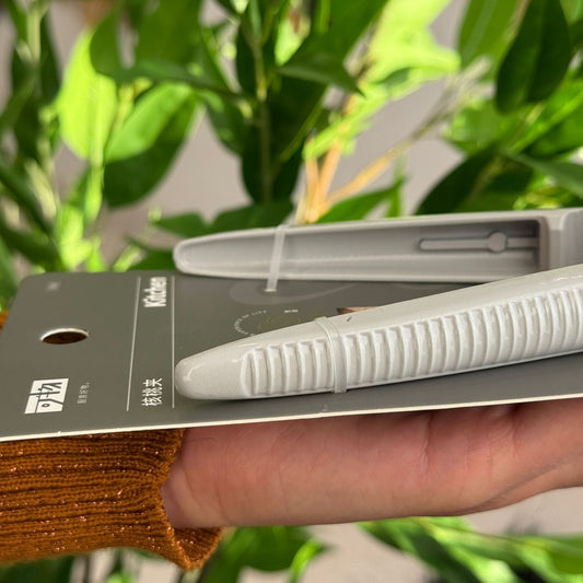 Ergonomic Durable Plastic Nutcracker