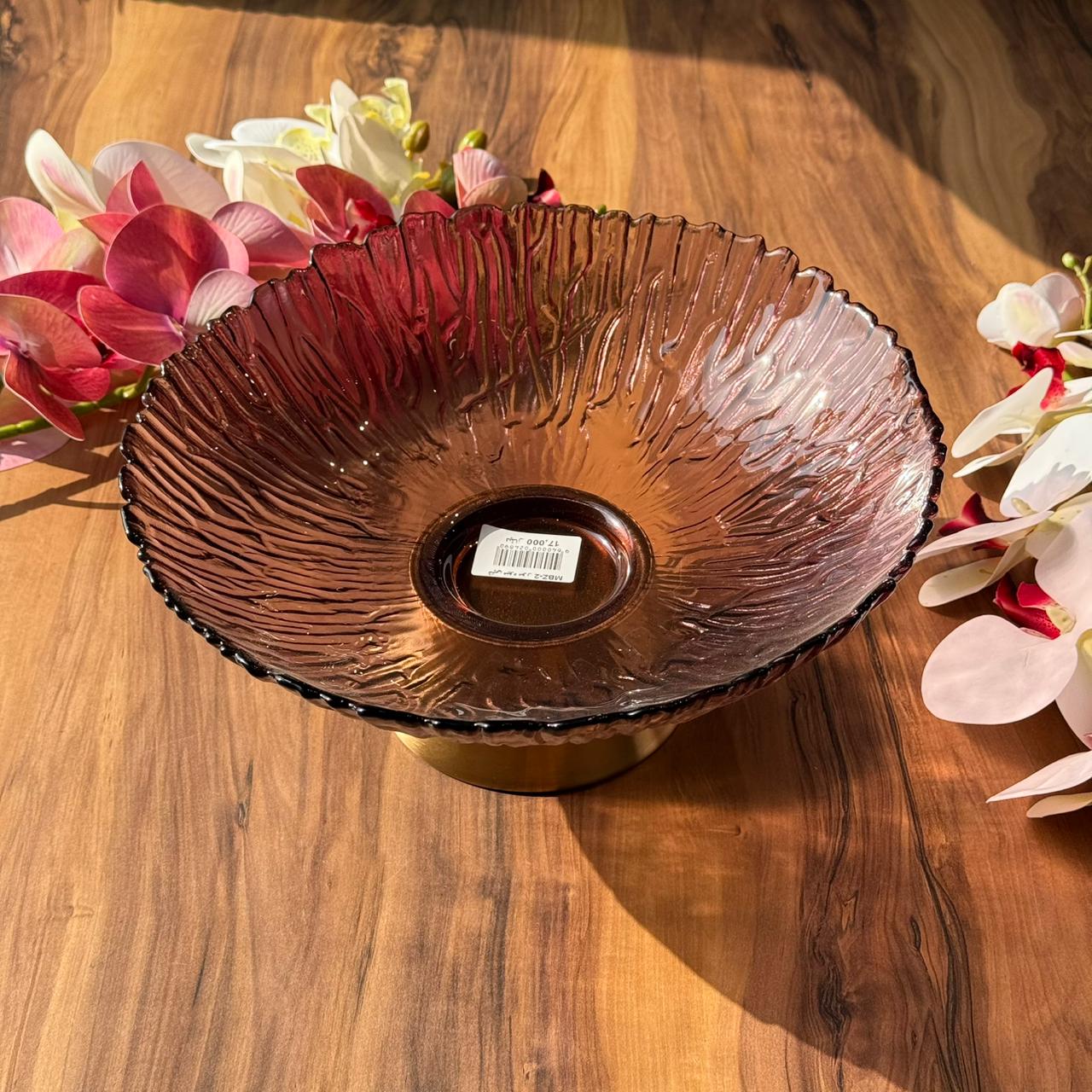 قاعدة تقديم زجاجية متموجة