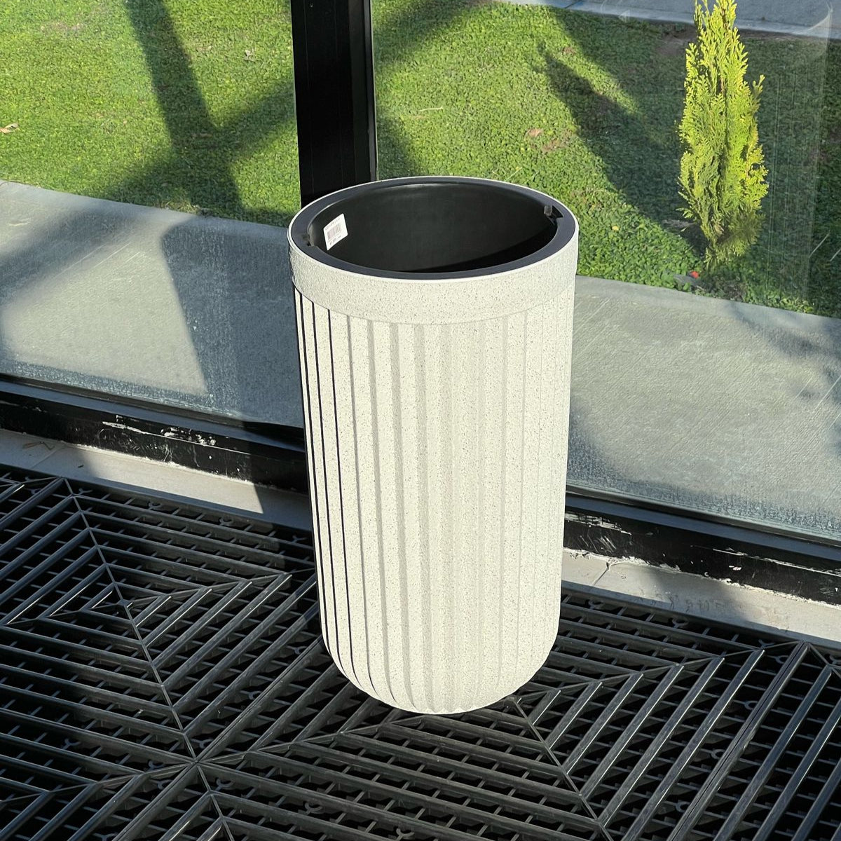 Indoor & Outdoor Modern Plant Pot