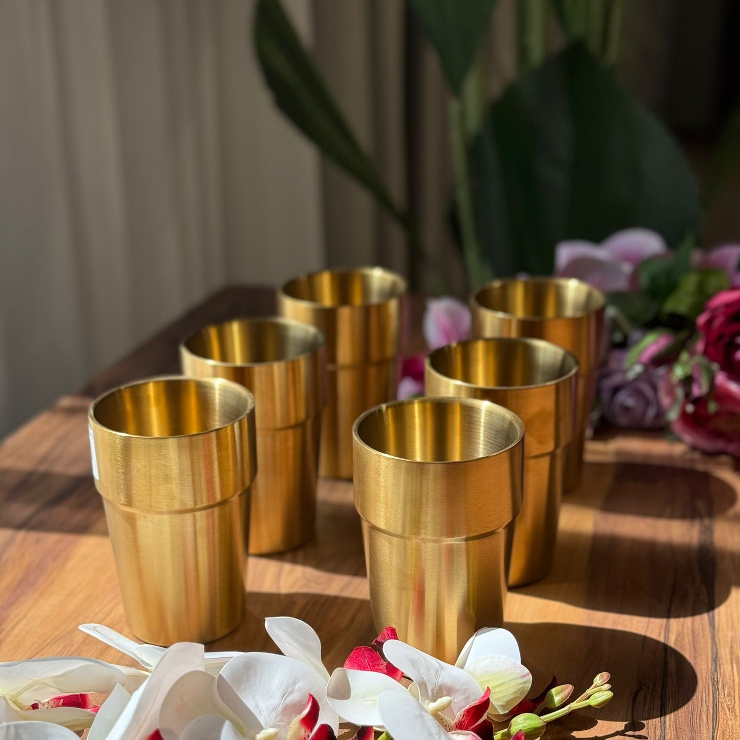  پەرداخى زەردی ڕەسەن و شيك  