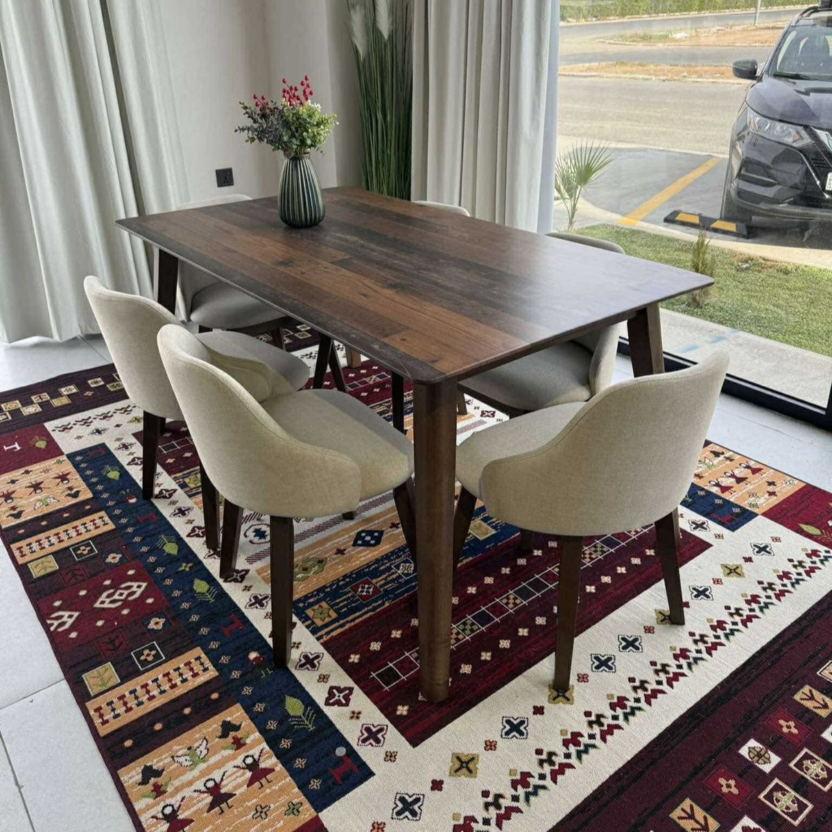 Troy Old Style Table & FINN Chairs Indoor Set