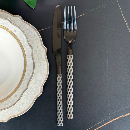 Black Mirror Cutlery Collection With Textured Handle