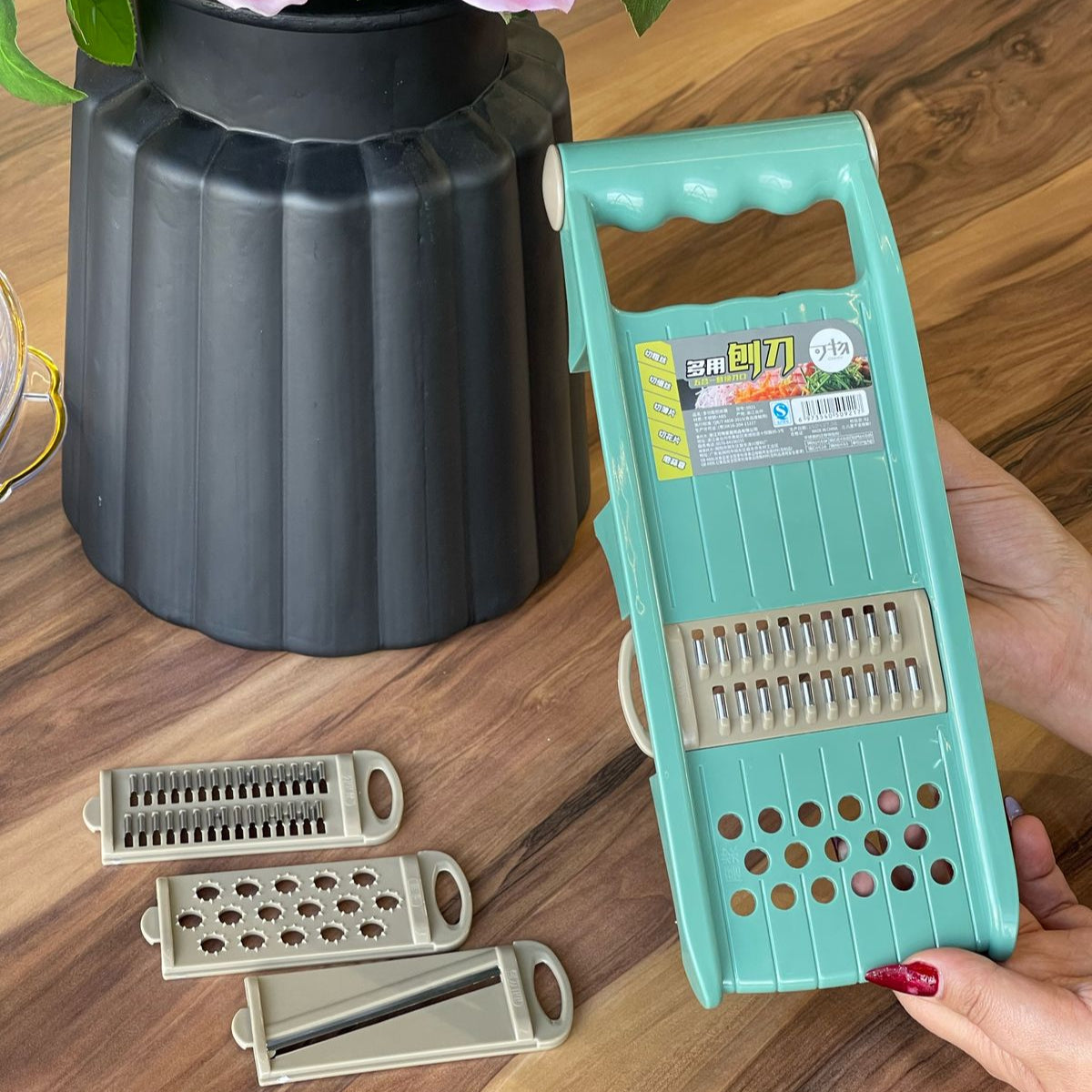 5 In 1 Multi-Function Vegetable Chopper