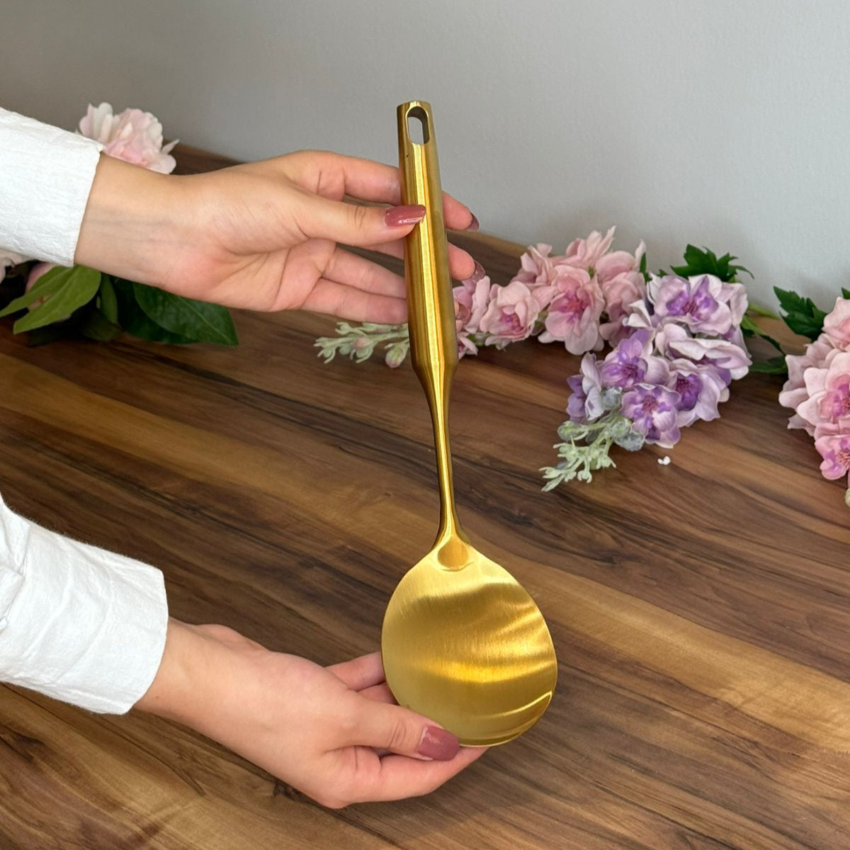 Elegant Gold Stainless Steel Cooking Utensil Set With Stand