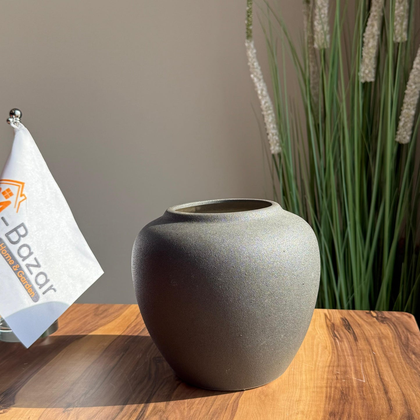 Black Vintage Vase Collection