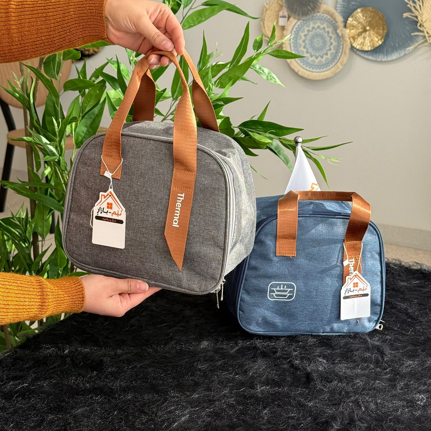 Thermal Cooler Bag for Food & Drinks