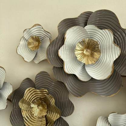 Floral Three-Dimensional Metal Wall Decoration