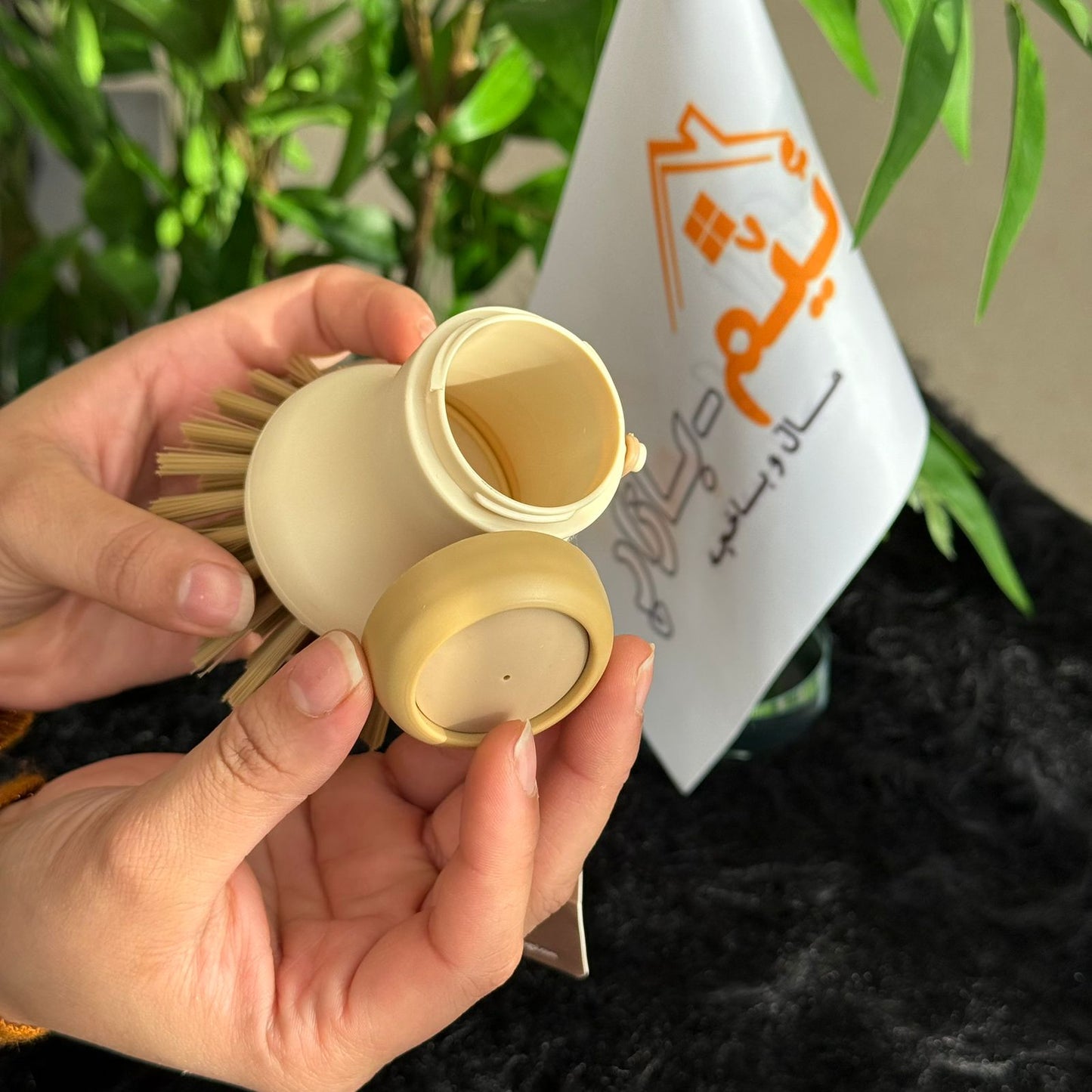 Soap-Dispensing Dish Cleaning Brush