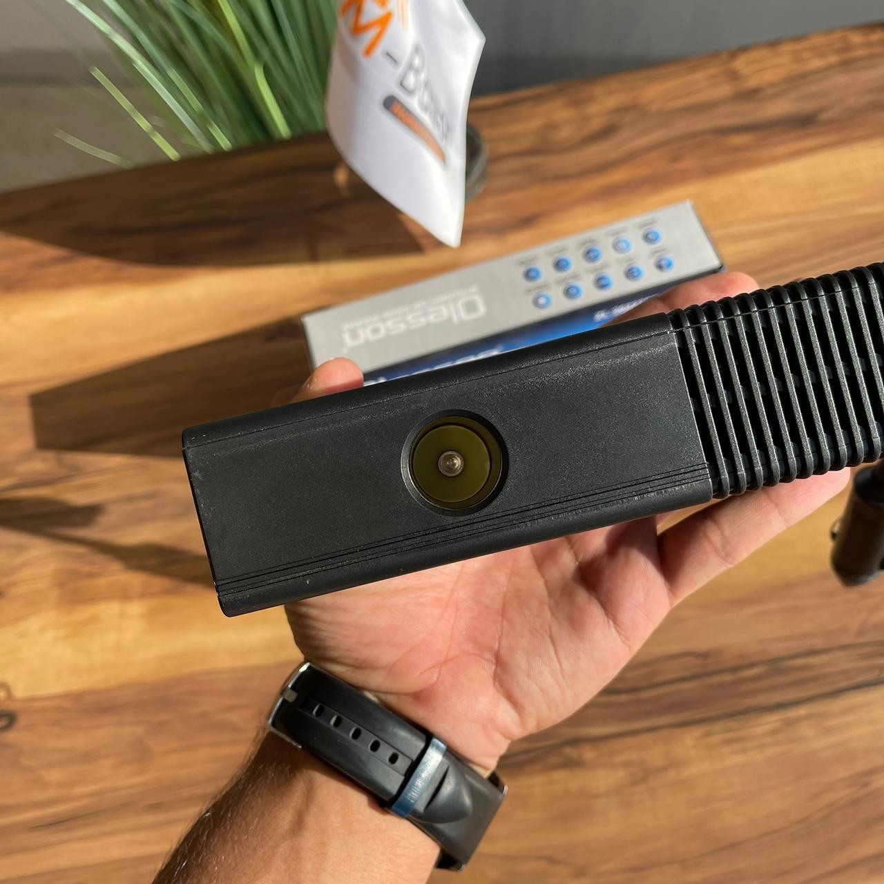 200W Intelligent Car Power Inverter