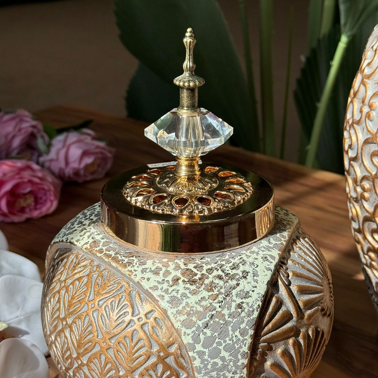 Giger Jar Shapes With Decorative Lids