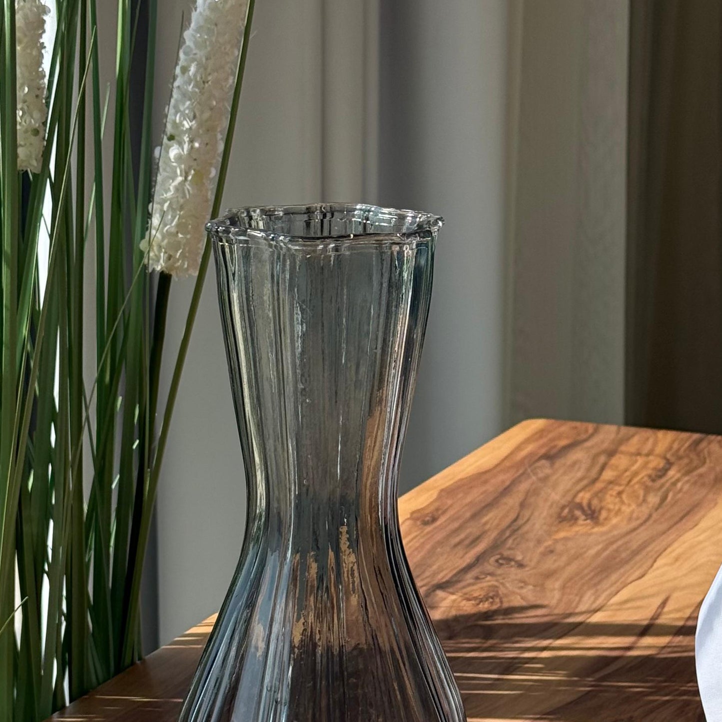 Roselle Curved Glass Vases - Black