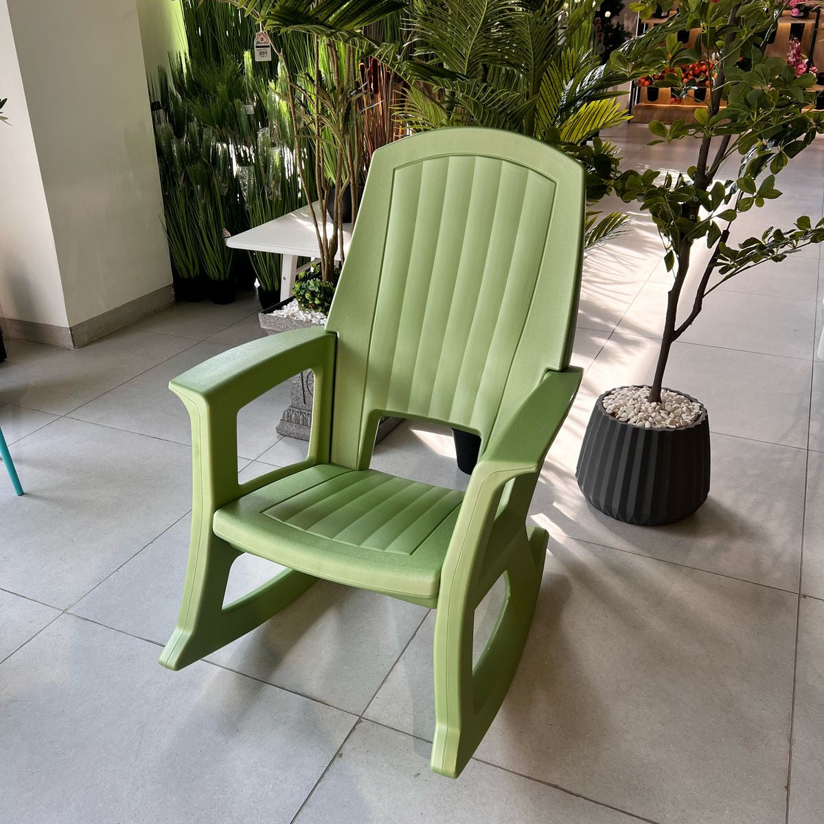 Outdoor/Indoor Plastic Rocking Chair